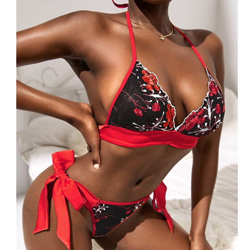 Set di lingerie da cravatta a contrasto di ricamo floreale